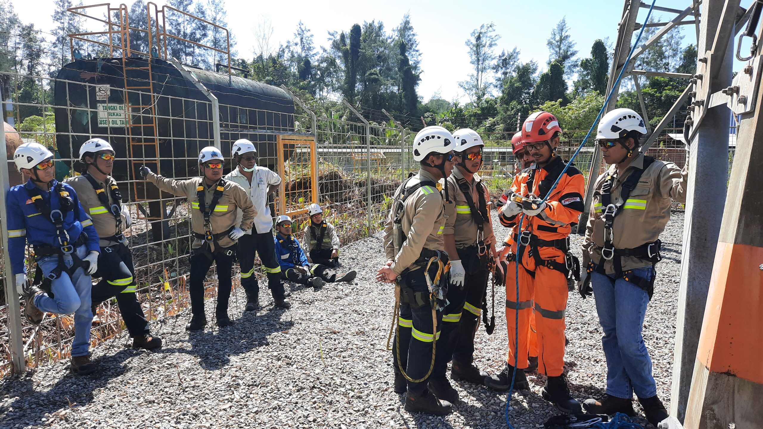SKYGERS Indonesia Gelar Pelatihan K3 Tenaga Kerja Bangunan Tinggi Bagi Pekerja PT. Puncak Jaya Power